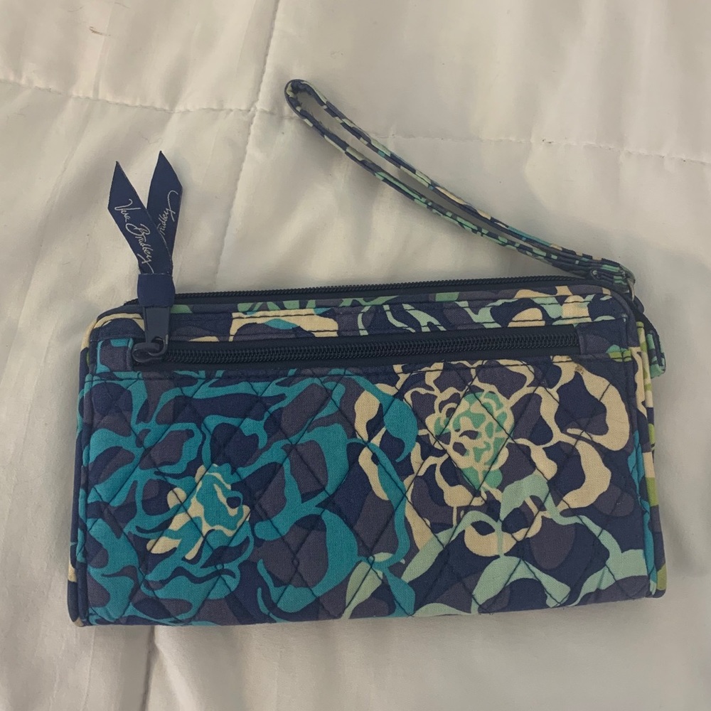 Vera Bradley Katalina Blue Wallet Wristlet